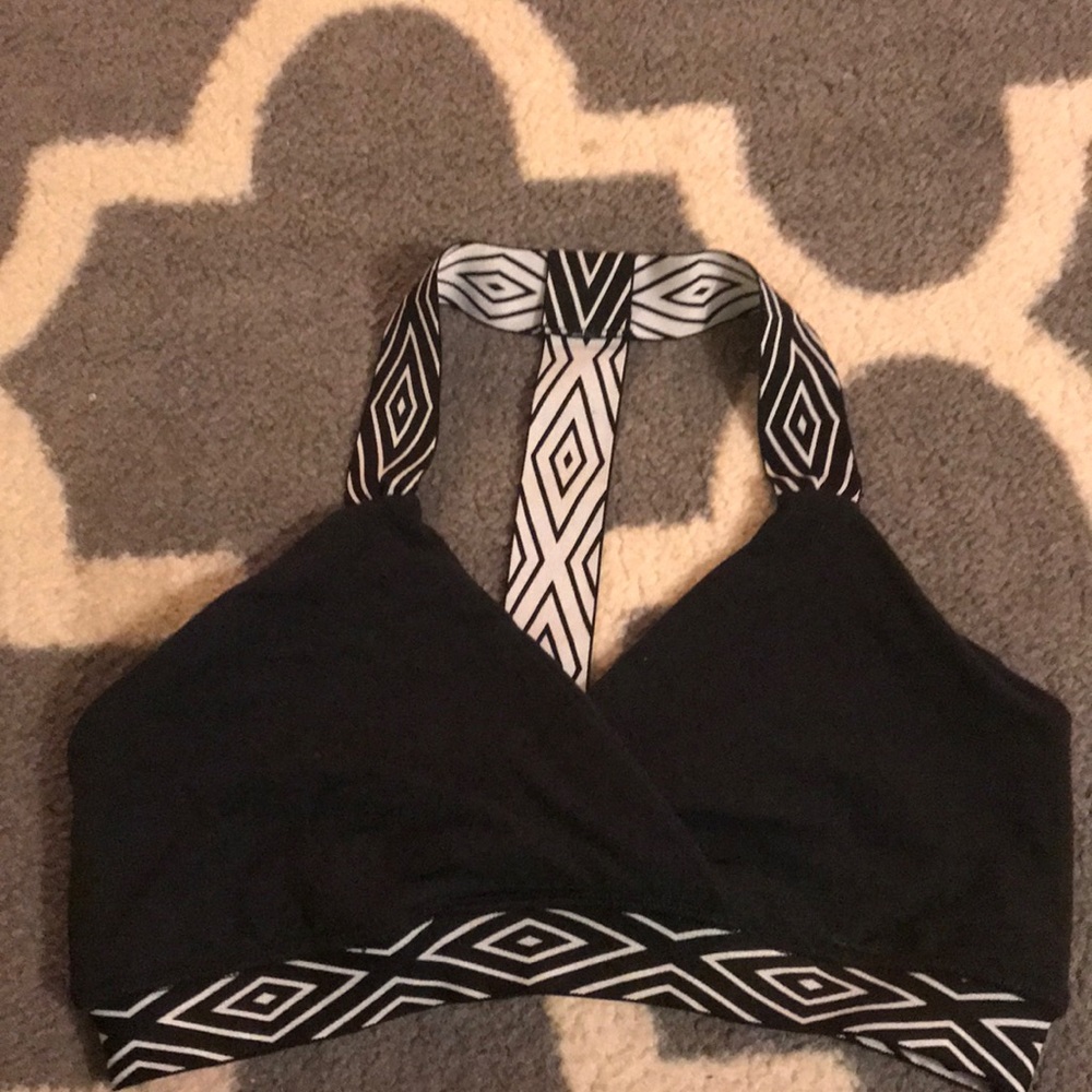Beyond yoga sports bra medium